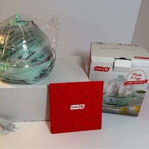 Dash Rapid Egg Cooker 6 eggs NIB